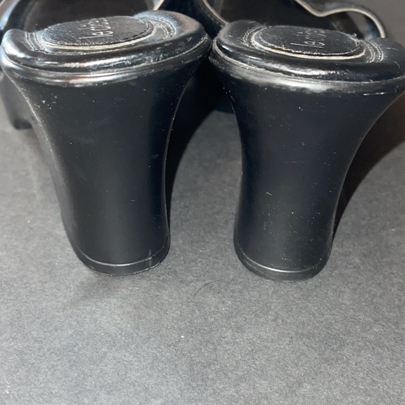 Women’s vintage le chateau sandals - size 7.5 - Picture 3 of 4